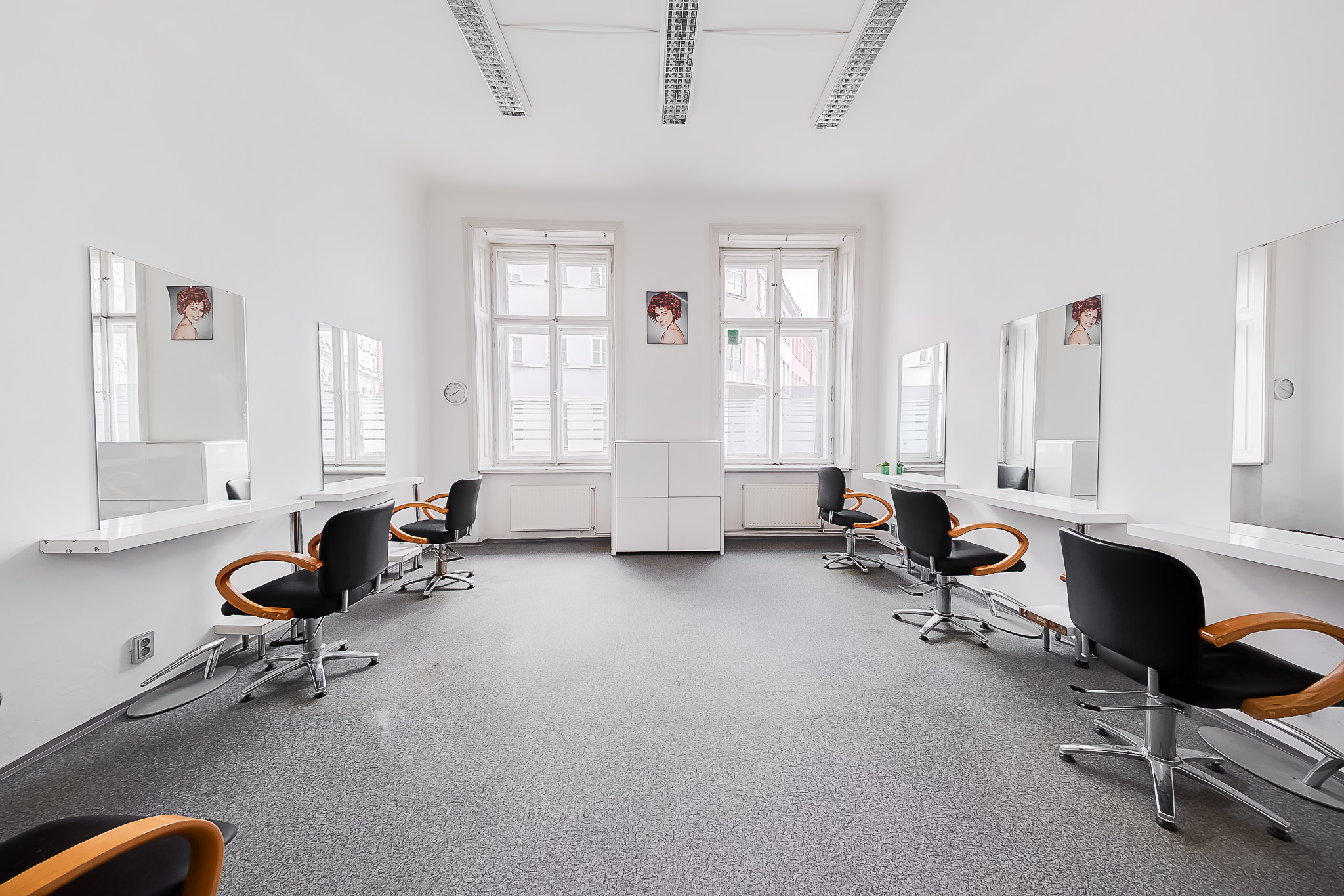 60 m2 kadeřnictví v centru Prahy